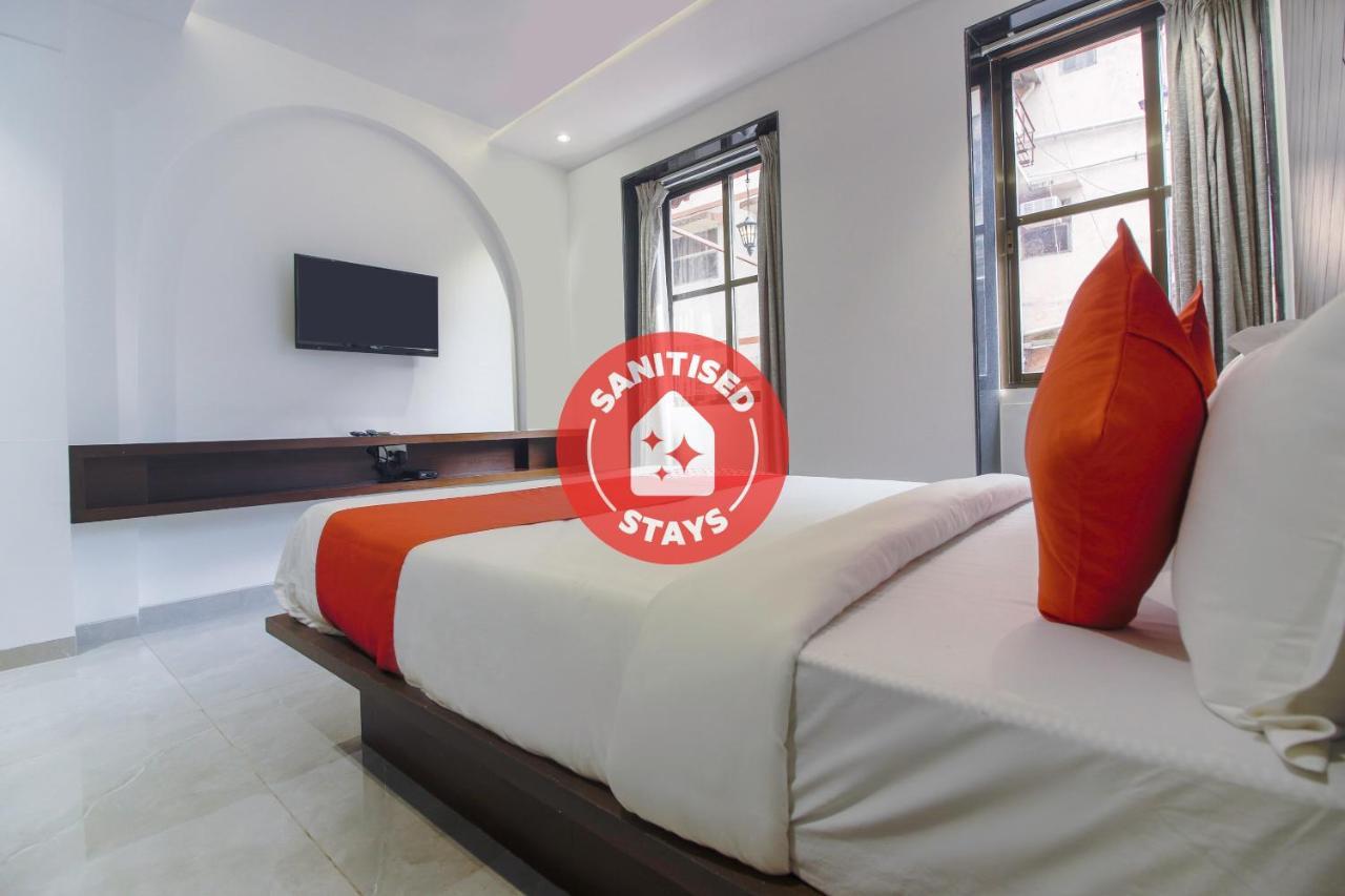 Oyo Preferred 75540 Hotel Flora Suites Mumbai Exterior photo